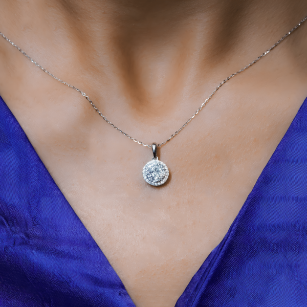 Lovebright Round Cut Diamond Necklace Diamond Studded Necklace Darshi Diamonds Manufacturer Exporter Supplier Producer Diamond Jewellery Dubai UAE