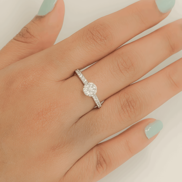 Round Cluster Diamond Ring 1Darshi Diamonds Manufacturer Exporter Supplier Producer Diamond Jewellery Dubai UAE1