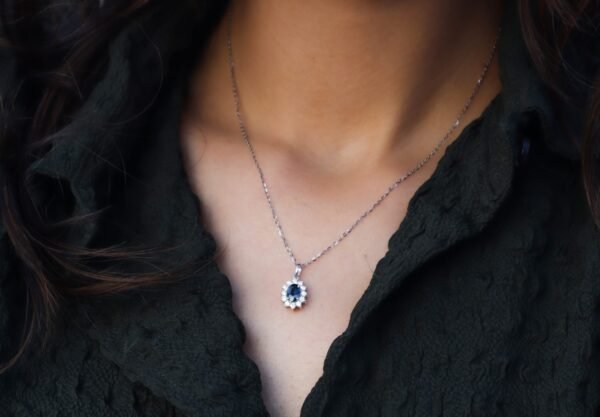 DIANA SAPPHIRE NECKLACE